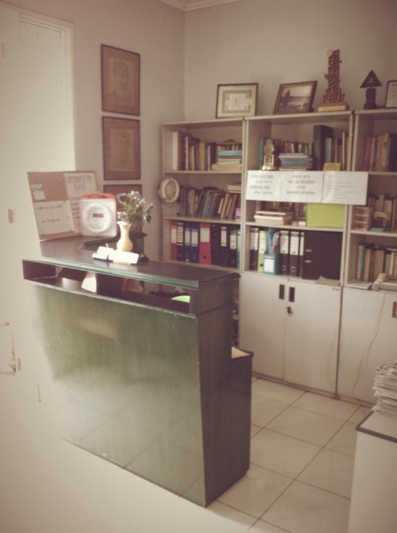 Bangka Bed And Breakfast จาการ์ตา ภายนอก รูปภาพ