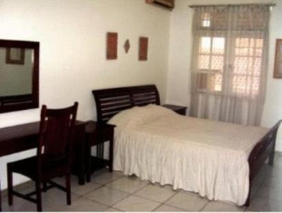 Bangka Bed And Breakfast จาการ์ตา ภายนอก รูปภาพ